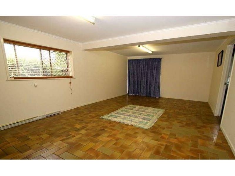 263 Patricks Road, Ferny Hills QLD 4055