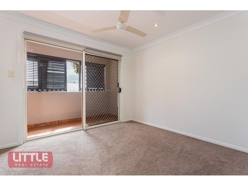 3/47 Warren Street, St Lucia QLD 4067