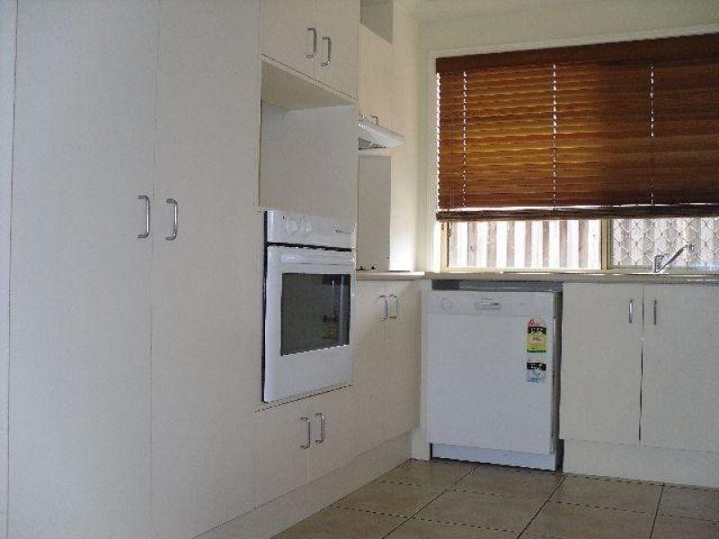 12 Isaacs Way, Wakerley QLD 4154