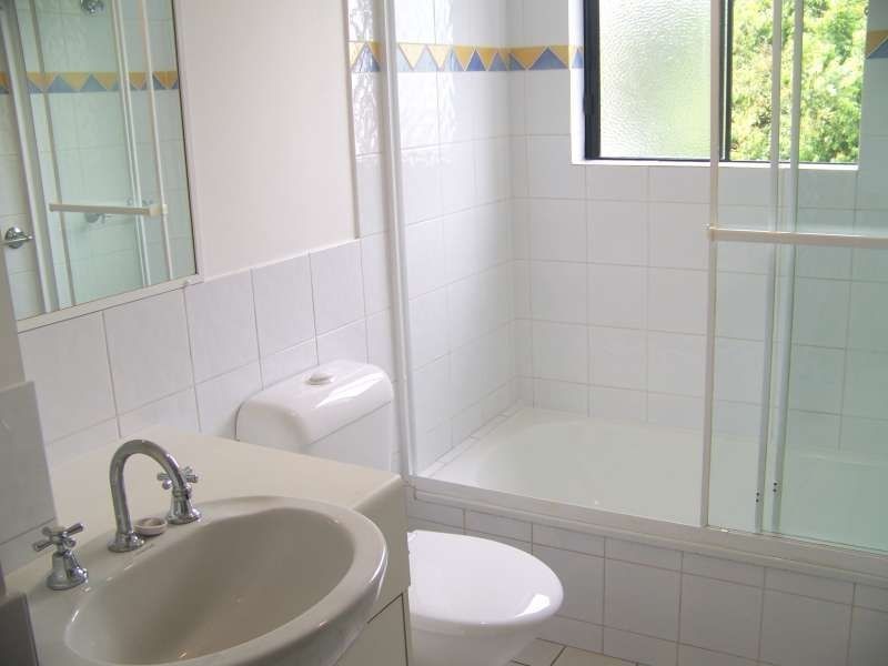 17/173 Merthyr Road, New Farm QLD 4005