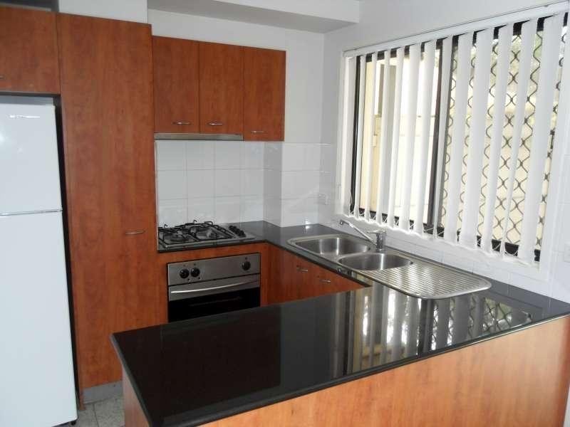 3/8 Sundridge Street, Taringa QLD 4068