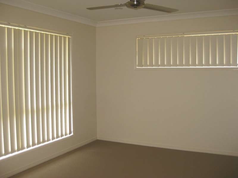 9 Dear Place, Bellmere QLD 4510