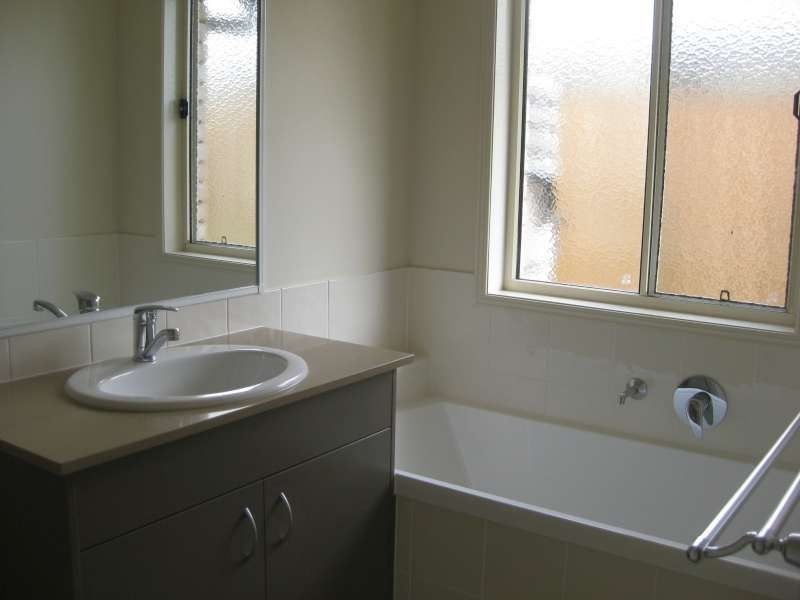 9 Dear Place, Bellmere QLD 4510