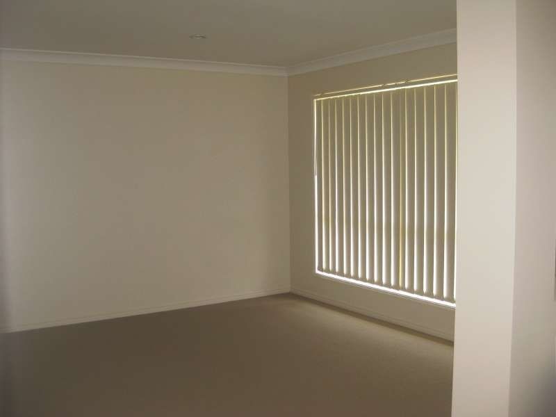 9 Dear Place, Bellmere QLD 4510