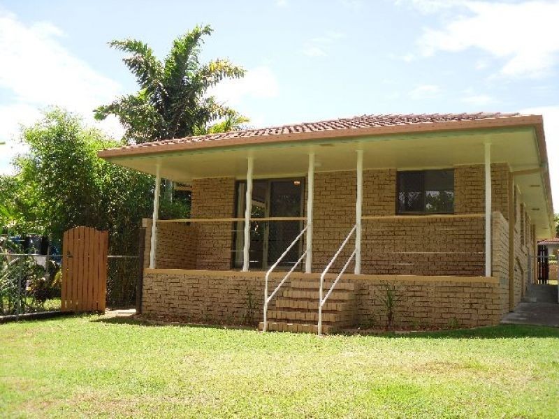 37 Seabreeze Road, Manly QLD 4179