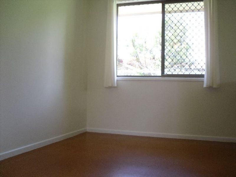 37 Seabreeze Road, Manly QLD 4179