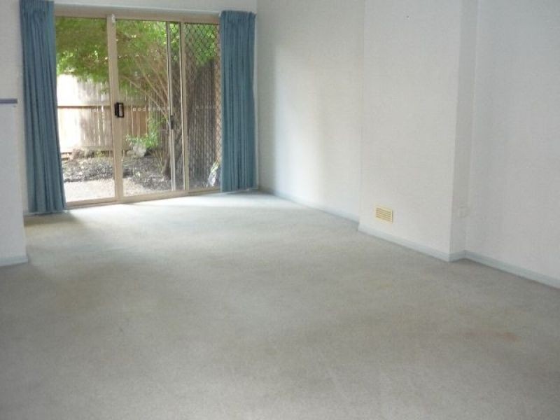 2/5 Scanlan Street, East Brisbane QLD 4169