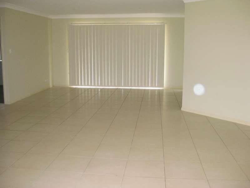 11 Brushbox Place, Upper Caboolture QLD 4510