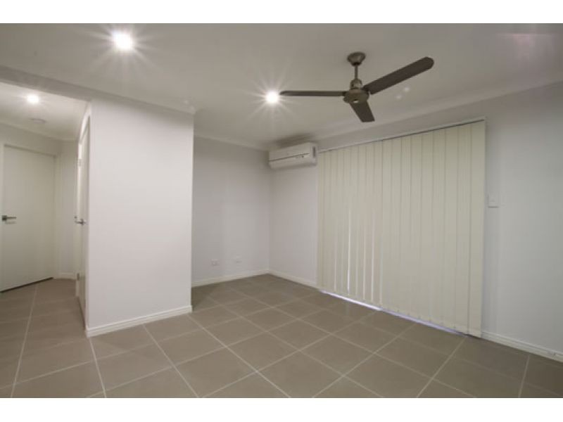2, 20 Homeland Crescent, Warner QLD 4500
