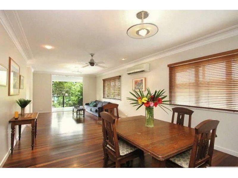 8 Gray Street, Red Hill QLD 4059