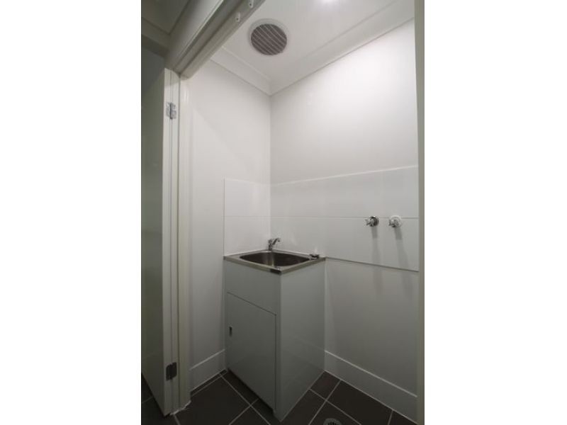 2/18 Homeland Crescent, Warner QLD 4500