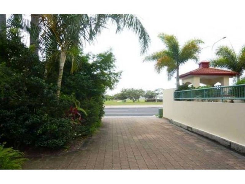 7/144 Marine Parade, Southport QLD 4215
