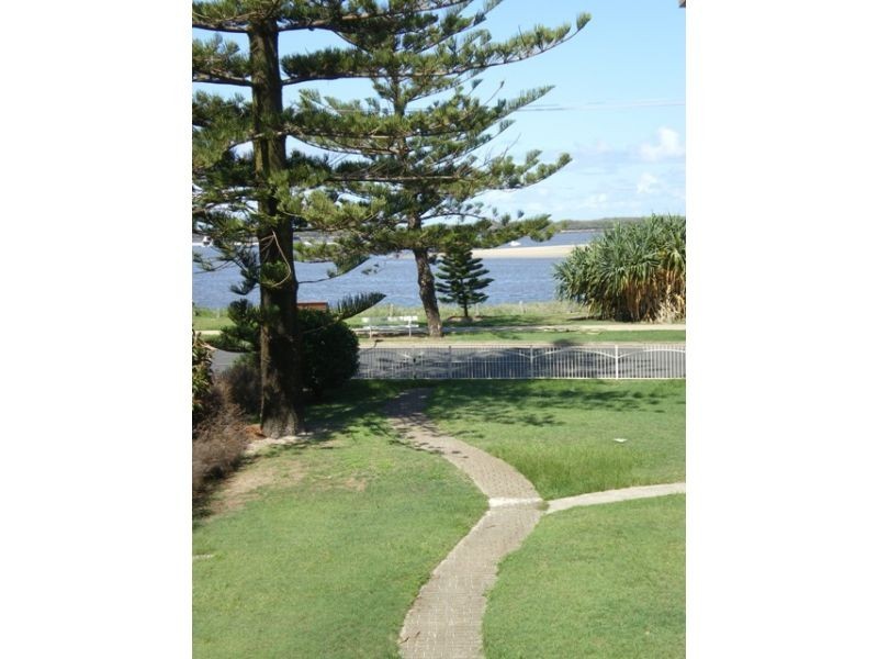 7/500 Marine Parade, Labrador QLD 4215