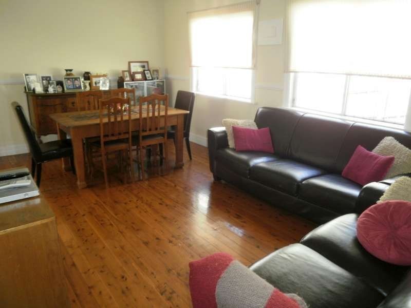 49 Walker Avenue, Seven Hills QLD 4170