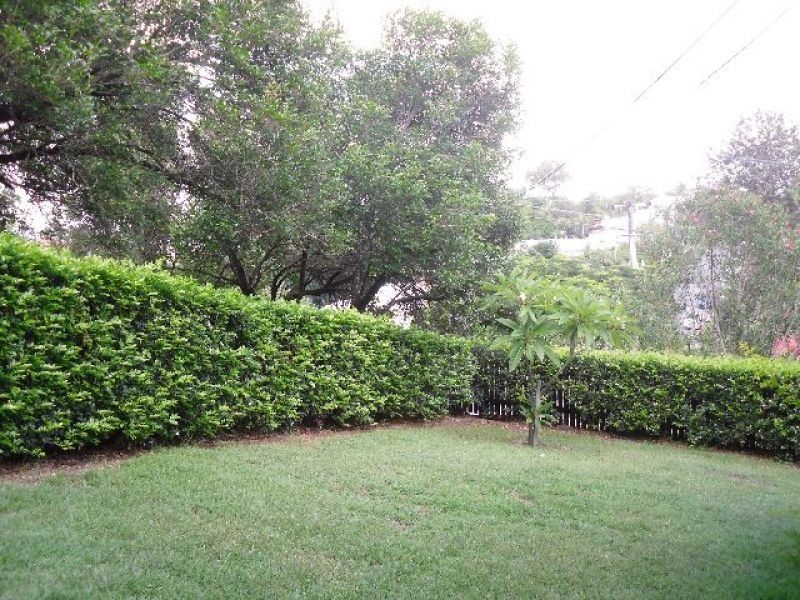 49 Walker Avenue, Seven Hills QLD 4170