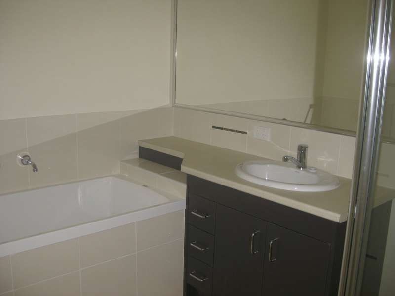 1/11 Bottle Tree Crescent, Mango Hill QLD 4509