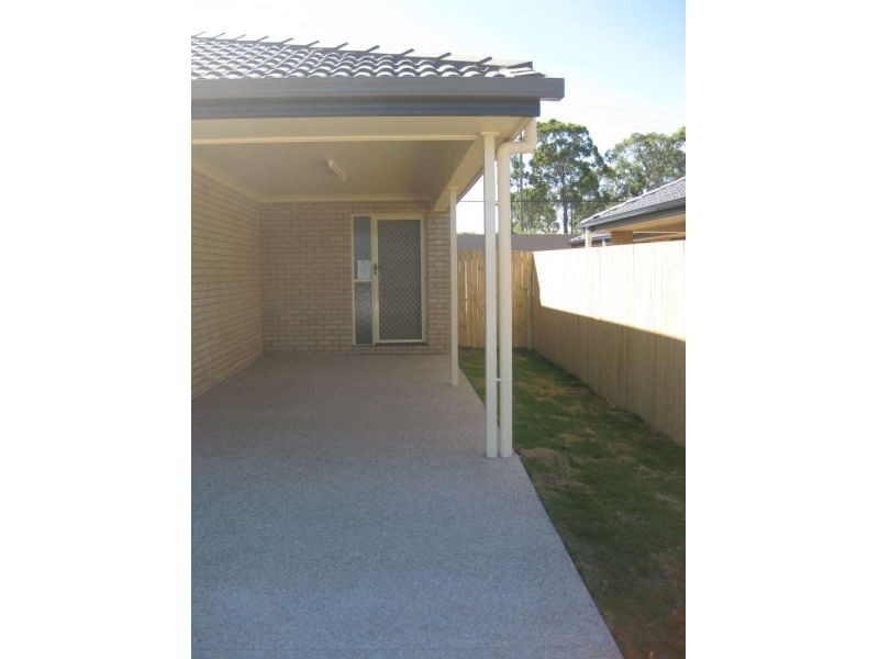 2/11 Bottle Tree Crescent, Mango Hill QLD 4509