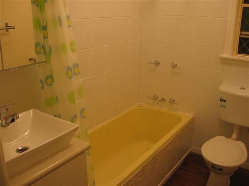 9 Hyslop Street, Moorooka QLD 4105