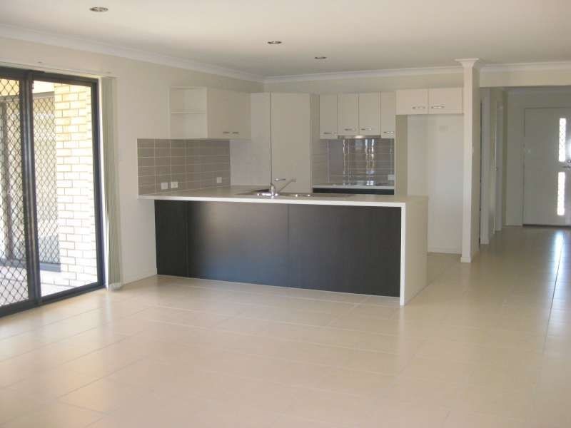 62 Coach Road West n/a, Morayfield QLD 4506