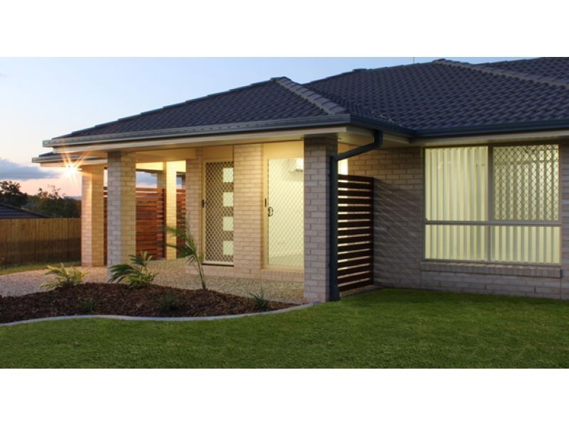 2, 14 Homeland Crescent, Warner QLD 4500