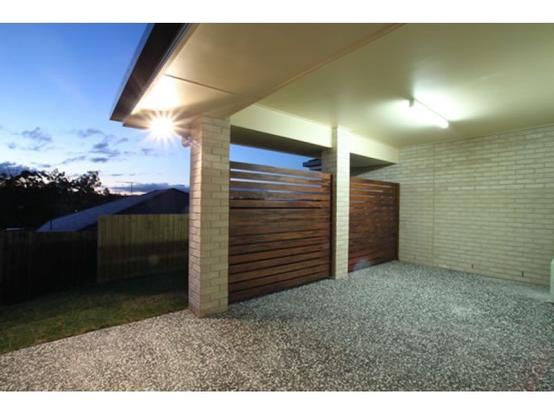 2, 14 Homeland Crescent, Warner QLD 4500