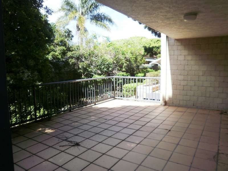 4/25 Walton Street, Southport QLD 4215