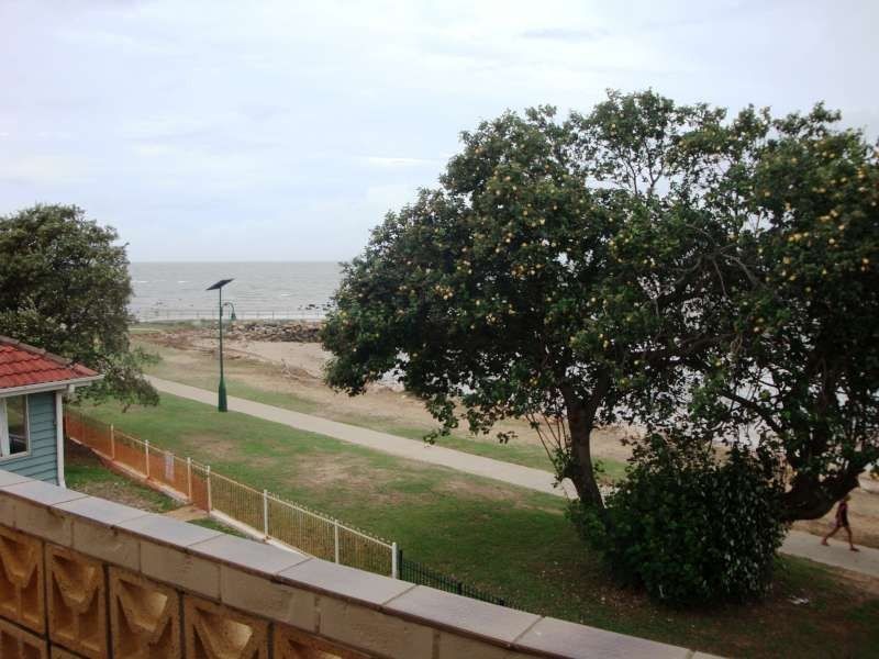 5/52 Prince Edward Parade, Redcliffe QLD 4020