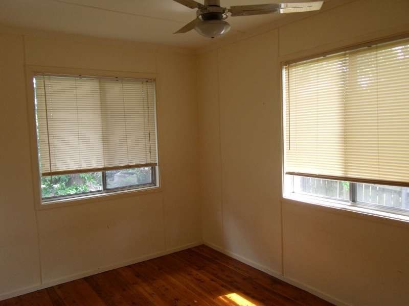 20 Schneider Avenue, Labrador QLD 4215