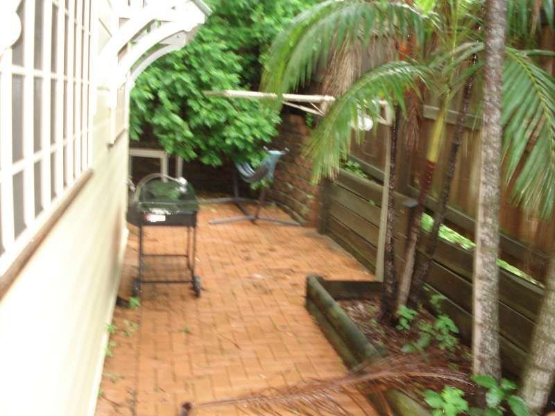 4/8 Bousfield Street, Paddington QLD 4064