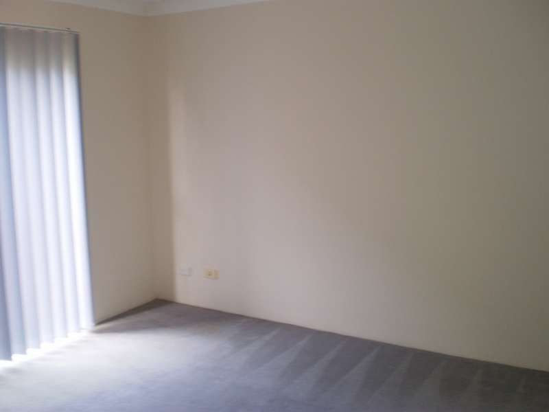 2/146 High Street, Southport QLD 4215