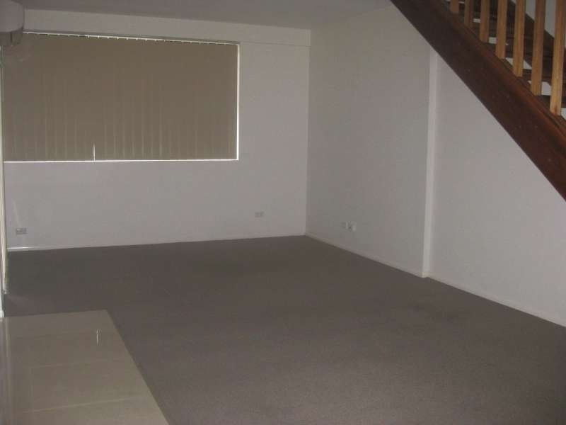 10, 3 Macdonnell Road, Margate QLD 4019