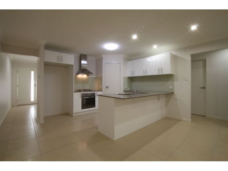 56 Bluejay Circuit, Morayfield QLD 4506