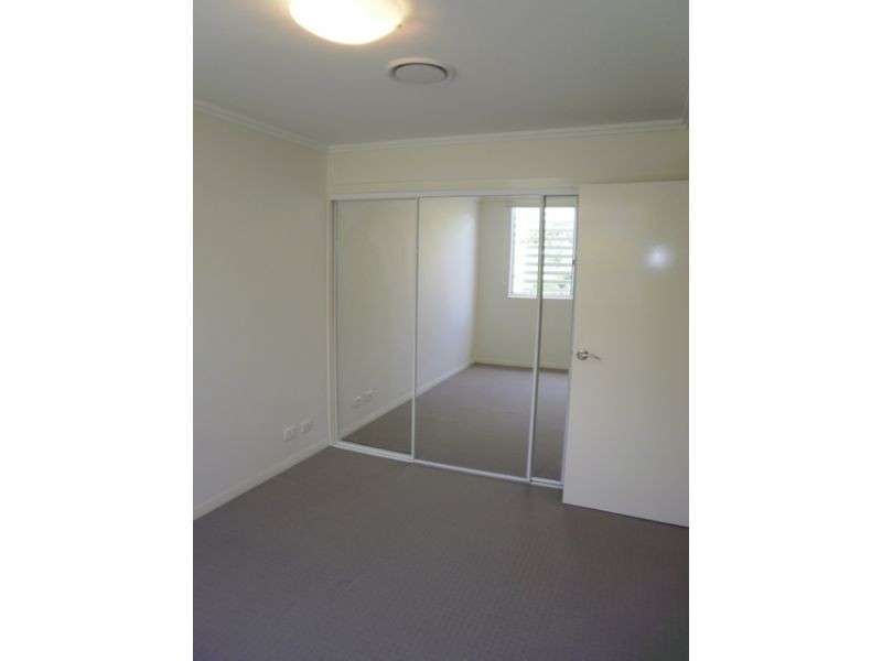 20/6-10 Rose Street, Southport QLD 4215