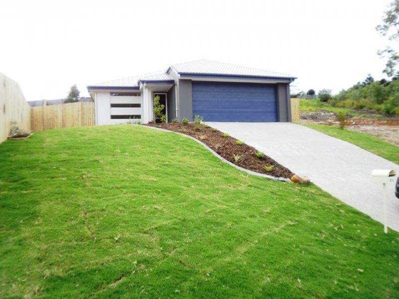 64 Keneally Street, Maudsland QLD 4210