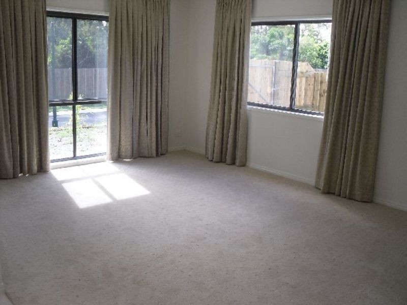 25 Senden Crescent, Manly West QLD 4179