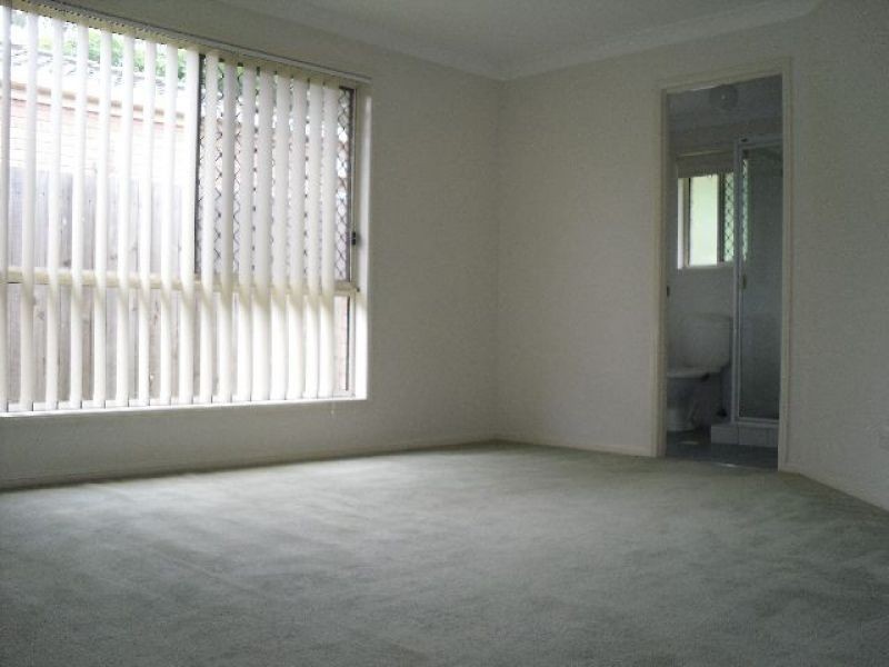 34 Erncroft Street, Rocklea QLD 4106