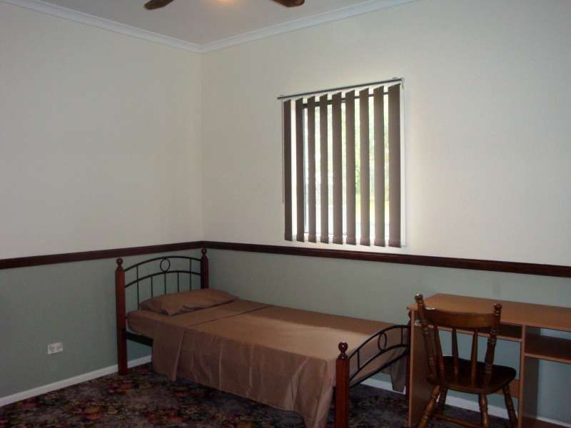 1/1078 Anzac Avenue, Petrie QLD 4502