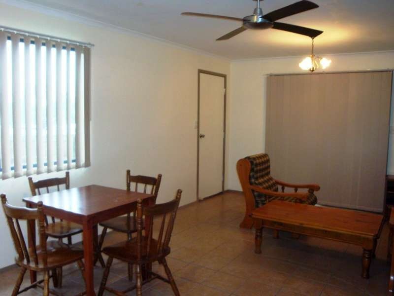 4/1078 Anzac Avenue, Petrie QLD 4502