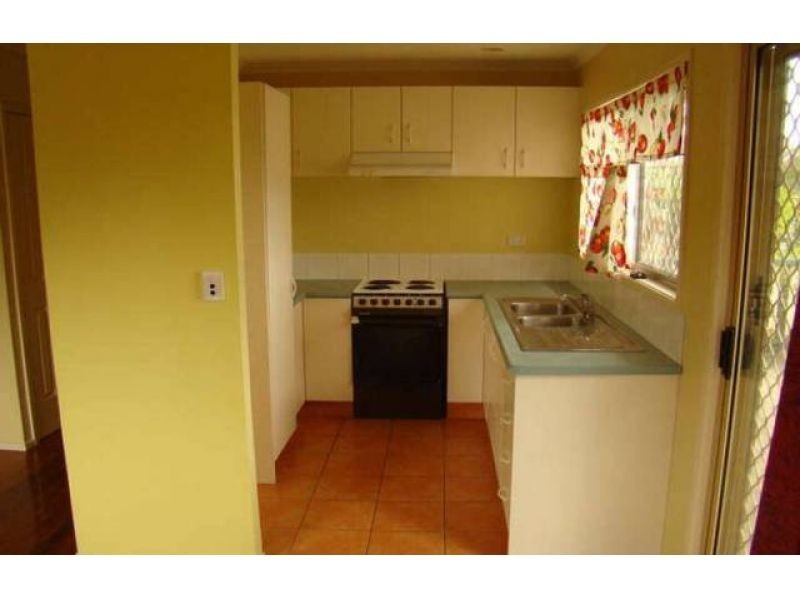 310 Government Road, Labrador QLD 4215