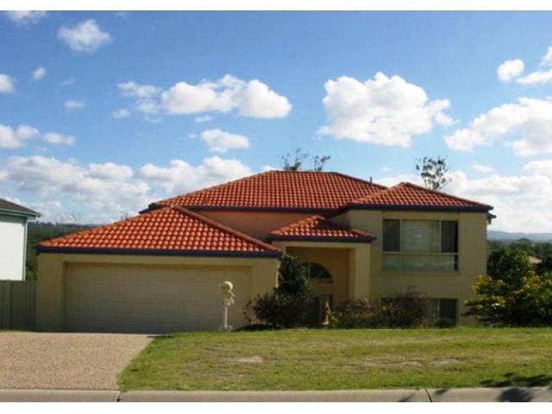 72 Christina Ryan Way, Arundel QLD 4214