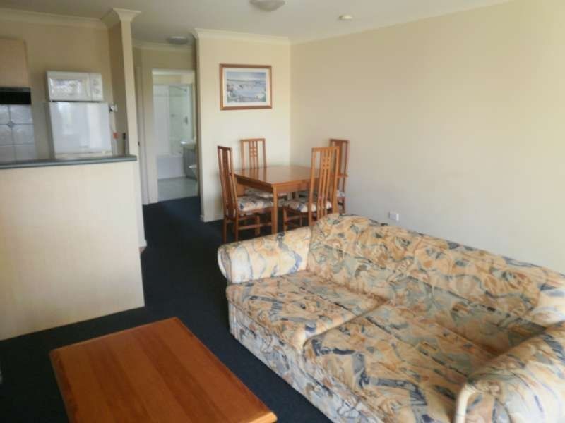 89/148-150 Marine Parade, Southport QLD 4215