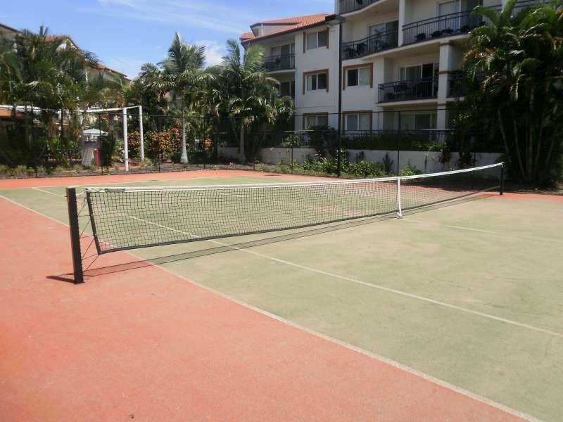 89/148-150 Marine Parade, Southport QLD 4215