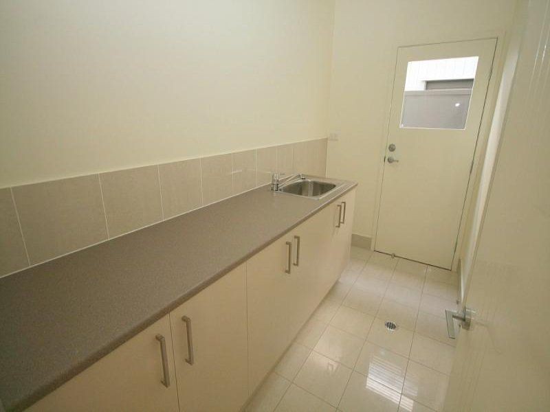 54 Whites Road, Manly West QLD 4179