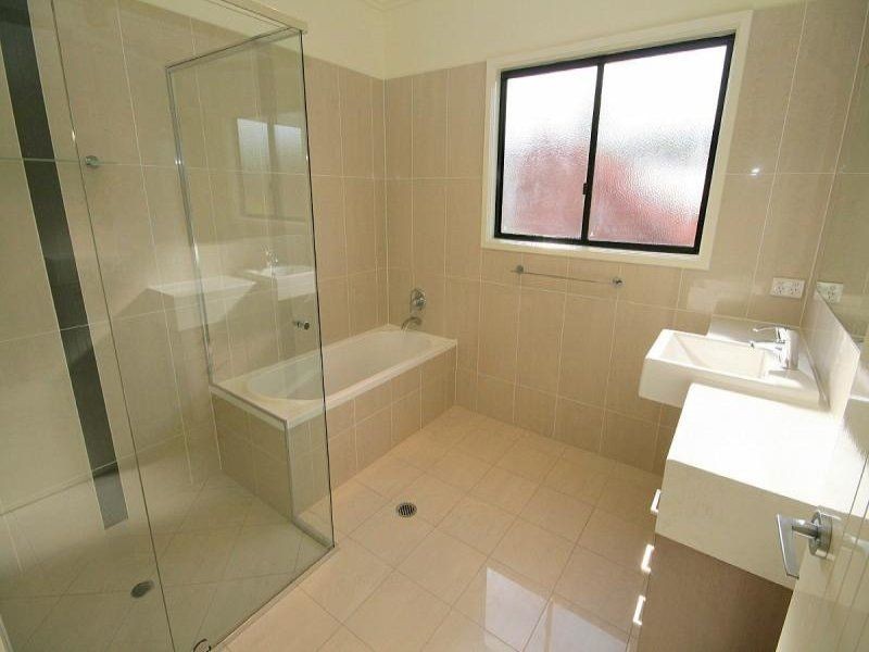 54 Whites Road, Manly West QLD 4179