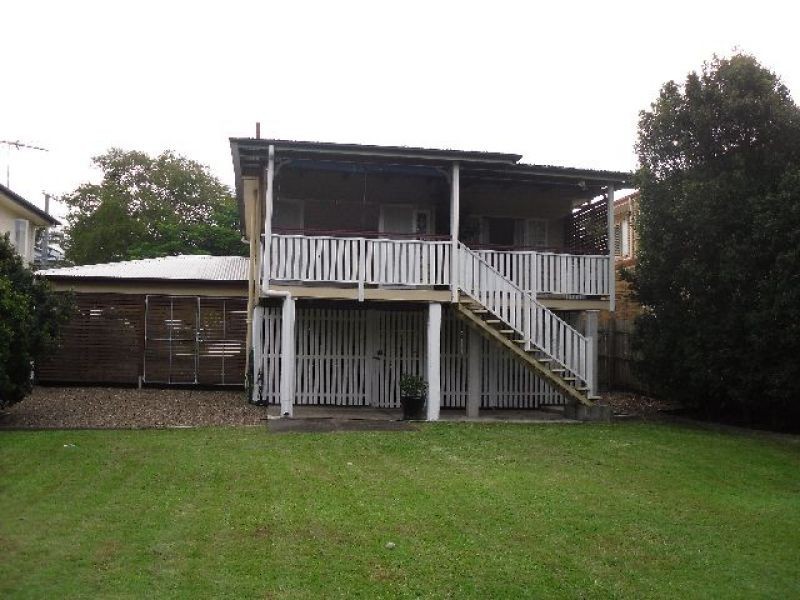 40 Lancaster Street, Coorparoo QLD 4151