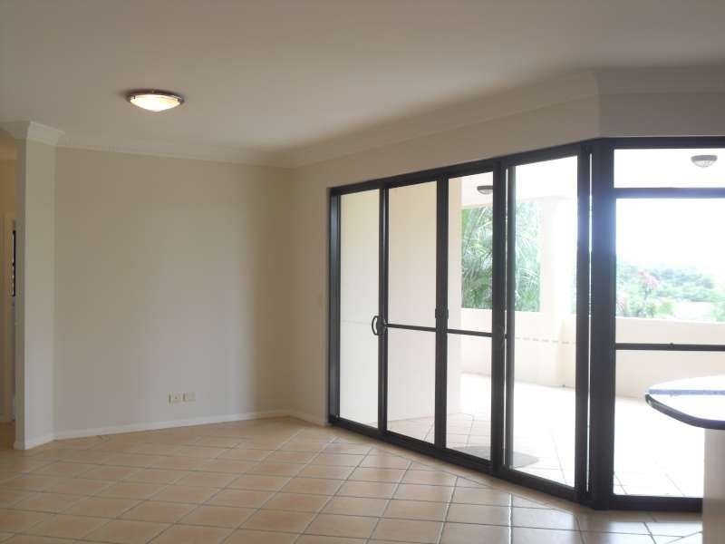 2/58 Sisley Street, St Lucia QLD 4067