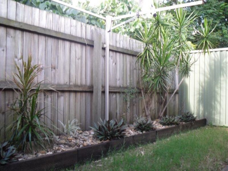 2/15 Martens Street, Mount Warren Park QLD 4207