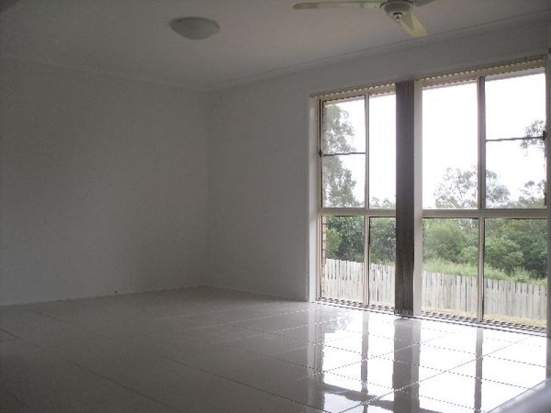 69 Constellation Way, Wynnum West QLD 4178