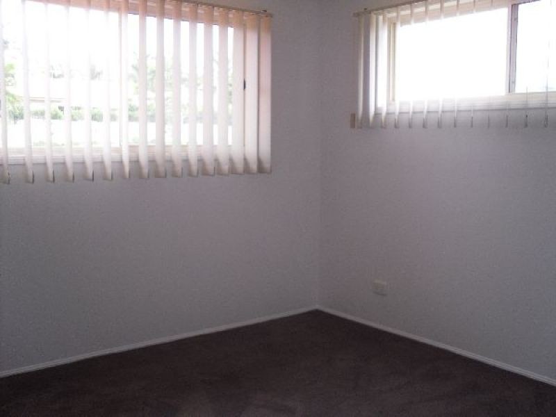 69 Constellation Way, Wynnum West QLD 4178