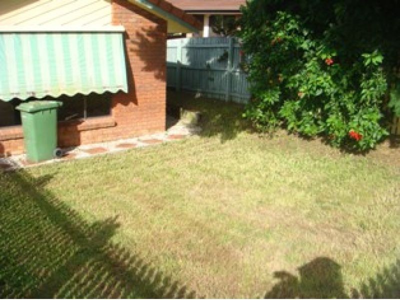 2/25 Binstead Drive, Southport QLD 4215